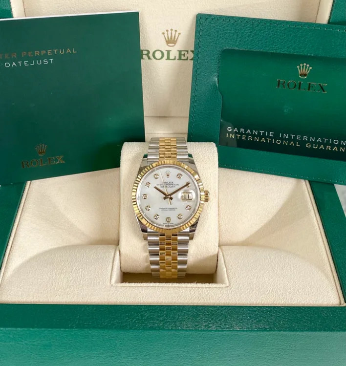 RLX Datejust 36mm 126233 MOP Diamond Dial Jubilee Two-Tone Bracelet Watch