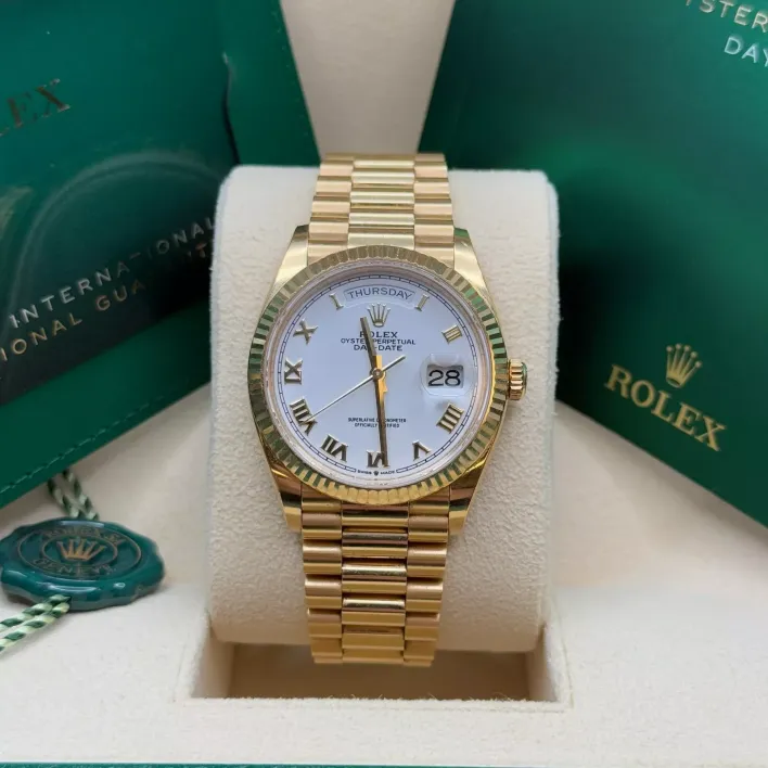Rolex Day-Date "President" 36mm Yellow Gold White Roman Dial Women Watch - 128238