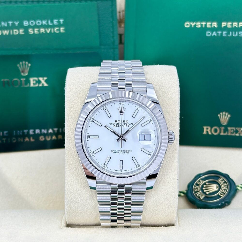 Rolex Datejust 36mm 126234 Silver Index Dial