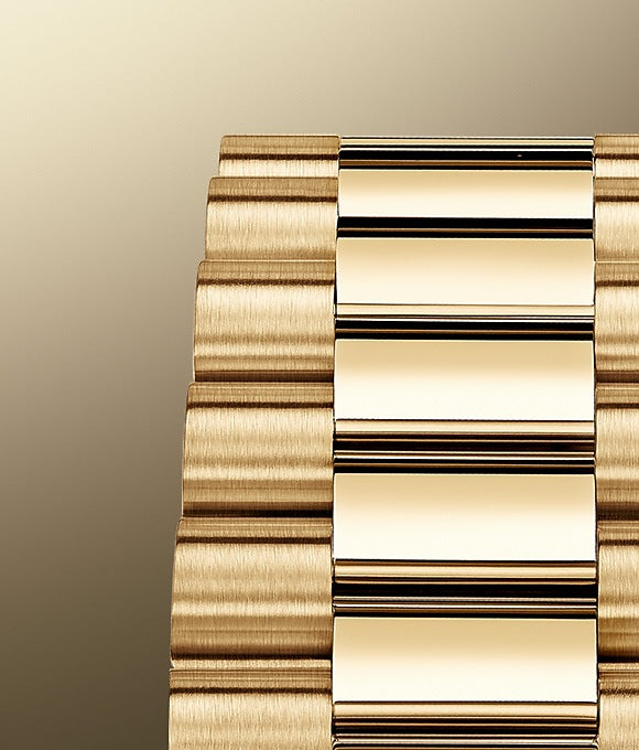 Day-Date 40 “Rainbow Paved Diamond Dial” in Yellow Gold