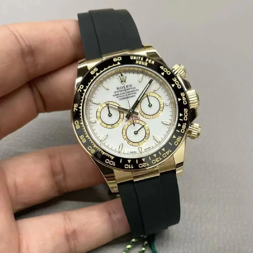 Cosmograph Daytona Yellow Gold White Dial with Oysterflex Bracelet