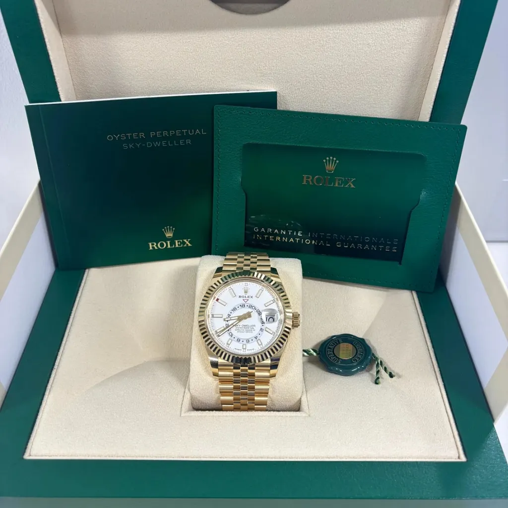 RLX Sky-Dweller 42mm 336938-0003/0006 Yellow Gold White Dial Jubilee