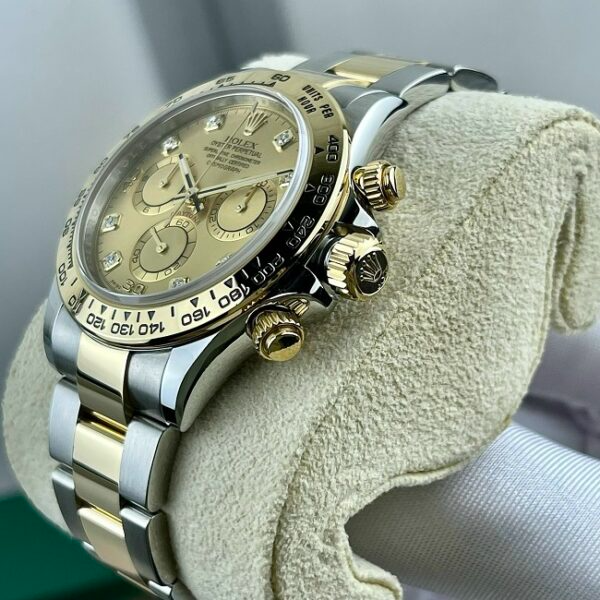 Cosmograph Daytona Champagne Dial