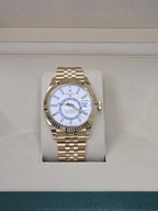RLX Sky-Dweller 42mm 336938-0003/0006 Yellow Gold White Dial Jubilee