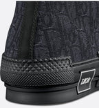 B23 League High-Top Sneaker
