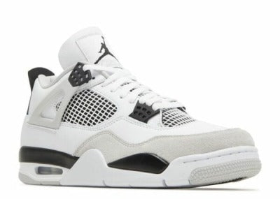Nike Air Jordan 4 Retro ‘Military Black’